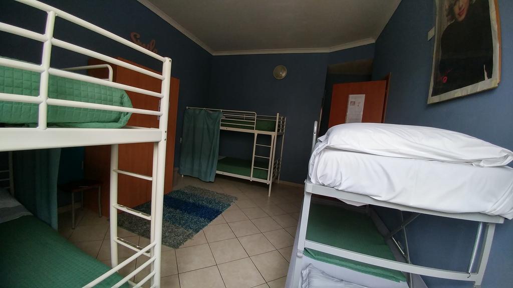 Ciak Hostel ローマ エクステリア 写真